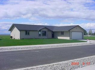 665 N Coventry Ln, Othello, WA 99344
