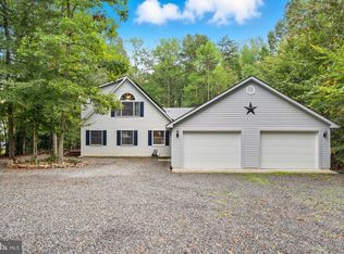 115 Forest Ln, Mineral, VA 23117