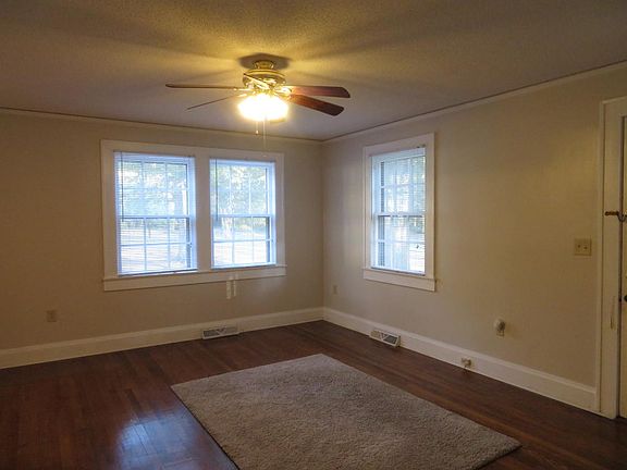 3rd image of 600 Glenwood Ave