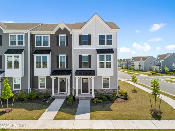 315 Fost Boulevard, Moyock, NC 27958