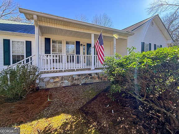 2nd image of 160 Heather Way