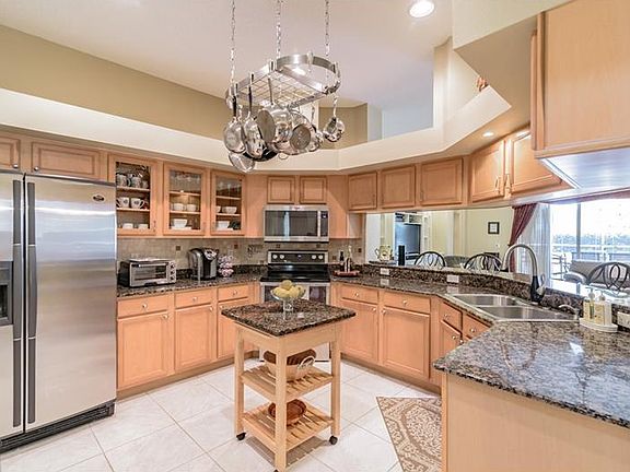 4th image of 4323 Glendon Pl