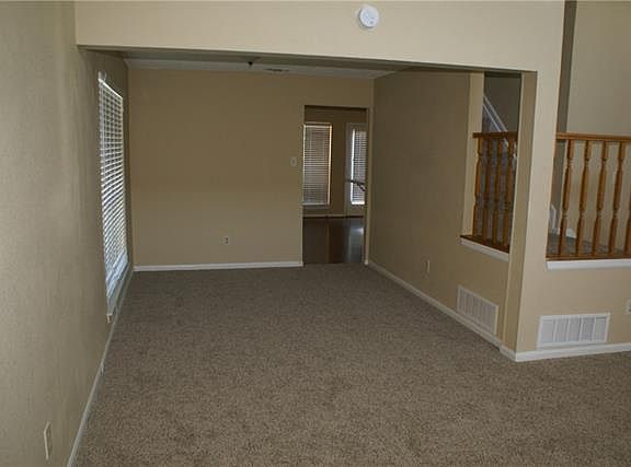 4th image of 2720 High Pointe Blvd