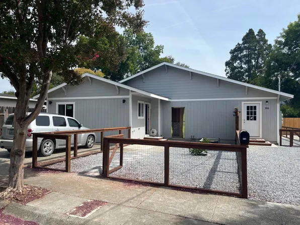 316 Hardister Dr #3, Cloverdale, CA 95425
