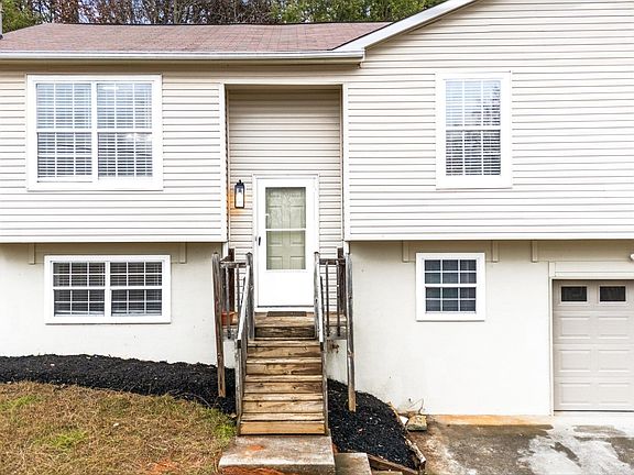 5th image of 3417 Ben Alder Ln