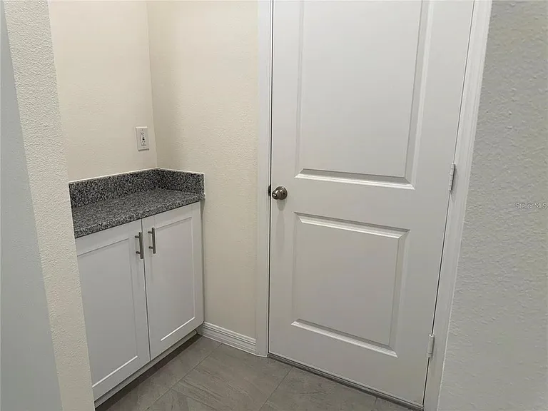 4561 Small Creek Rd — Photo 11
