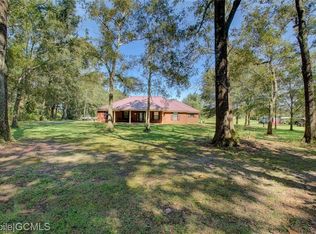 13030 Creel Rd, Grand Bay, AL 36541