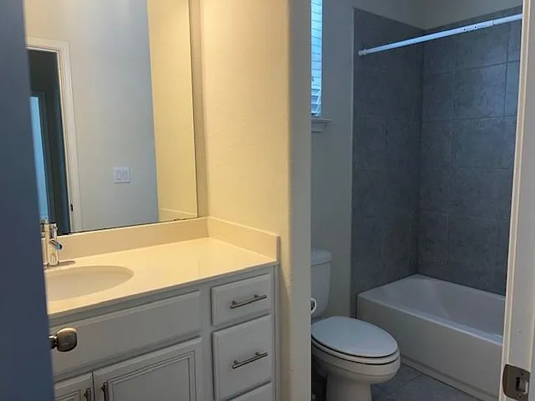 3240 E Whitestone Blvd #75 — Photo 15
