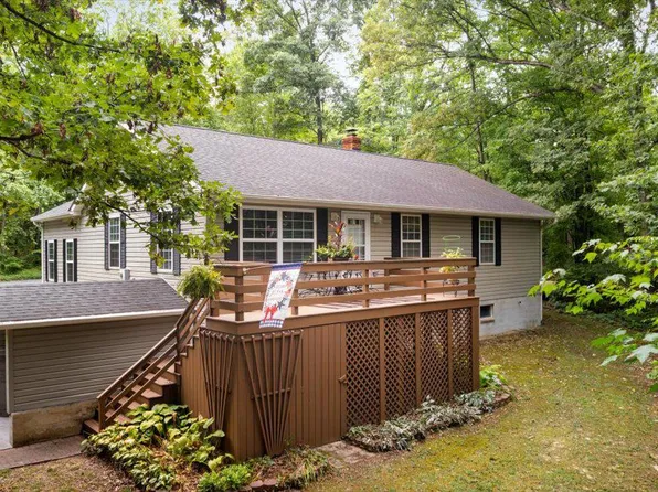 1734 Back Rd, Woodstock, VA 22664