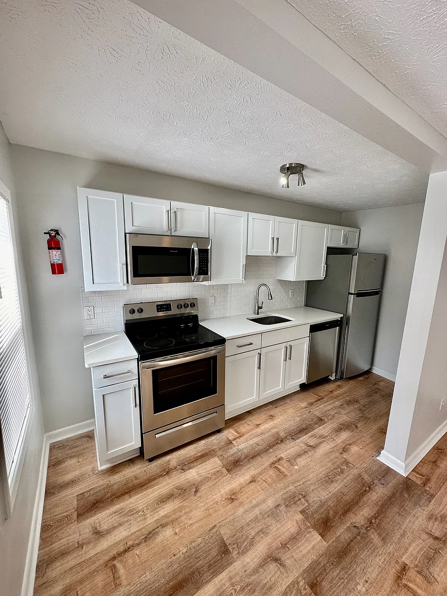 Building Photo - 263 S Goodman St #2