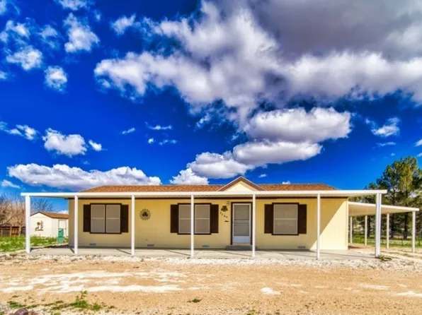 3260 Pittman St, Pahrump, NV 89060