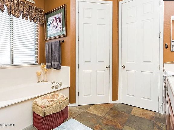 4th image of 4539 N Harwick Dr