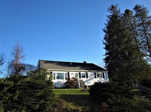 2nd image of 575 Dennison Dr