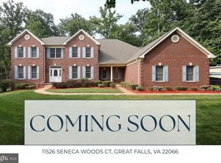 11526 Seneca Woods Ct, Great Falls, VA