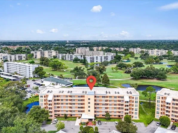 4570 PINEBROOK CIRCLE #208, BRADENTON, FL 34209