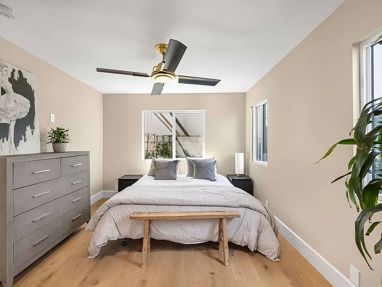 354 La Perle Ln — Photo 15