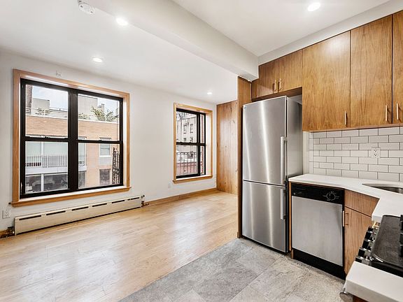 3rd image of 111 Mott St APT 1A