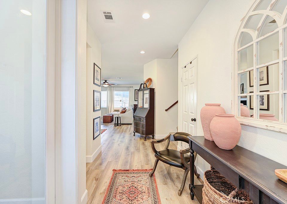 1st image of 31558 Baez Cir