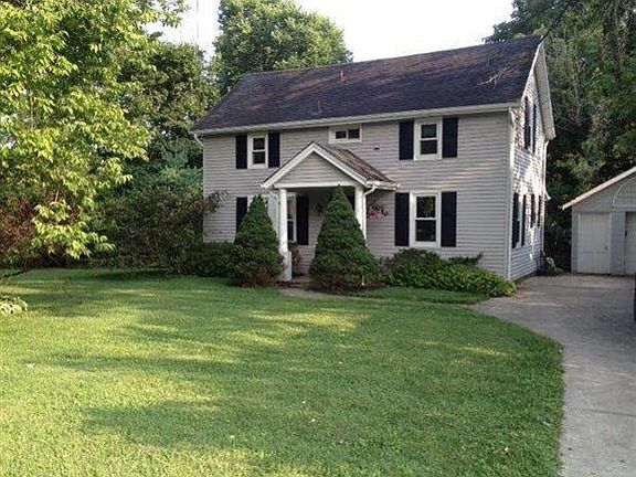 3rd image of 437 Harper Ave
