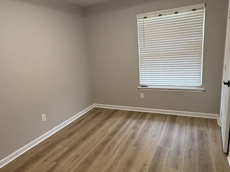 3805 Salmon Ct — Photo 17
