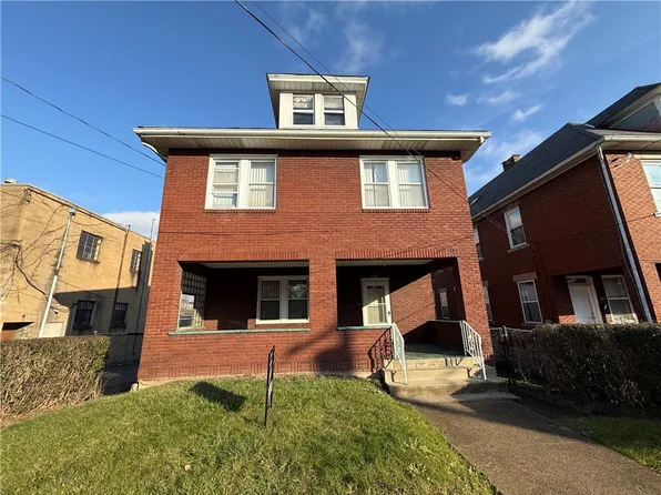 365 Halcomb Ave, Clairton, PA 15025