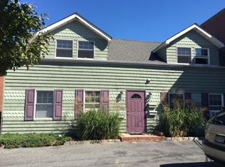 46 Green St, Huntington, NY 11743