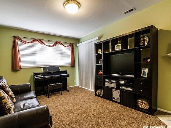 4th image of 269 E Hill Ave APT 5