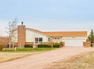 10413 Powderhouse Rd, Cheyenne, WY 82009