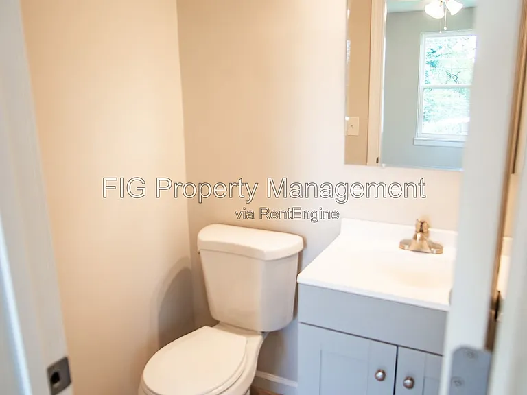 607 Hillview Rd — Photo 13