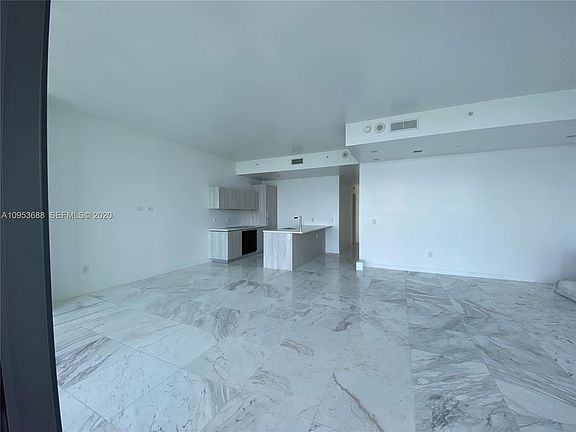 3rd image of 481 NE 31st St #2403