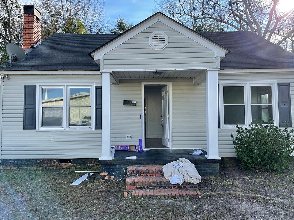 1st image of 509 Edwards St