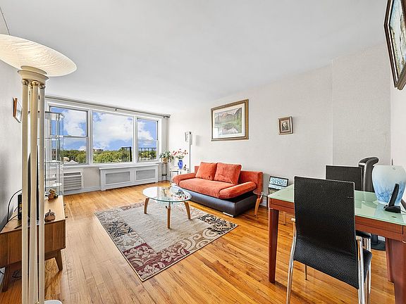 2nd image of 2600 E 21st St APT 7K
