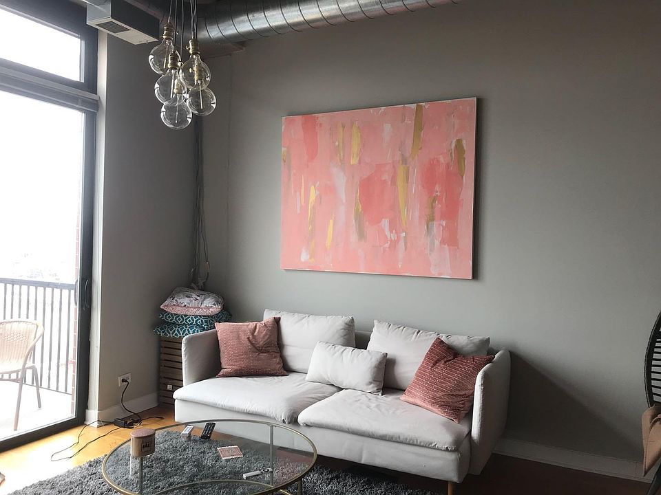 1st image of 833 W 15th Pl Unit 800