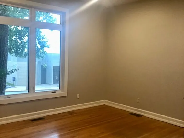 810 Chestnut St — Photo 12
