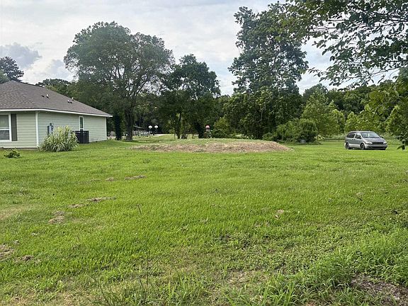 2nd image of 2265 Gore Rd