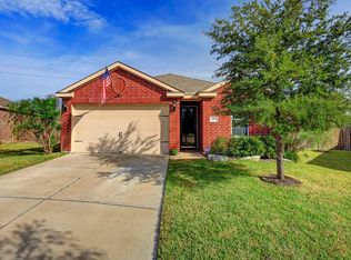 2227 Golden Topaz Dr, Rosharon, TX 77583
