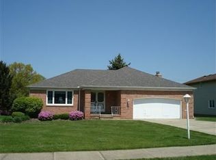 6677 Beverly May Dr, Independence, OH 44131