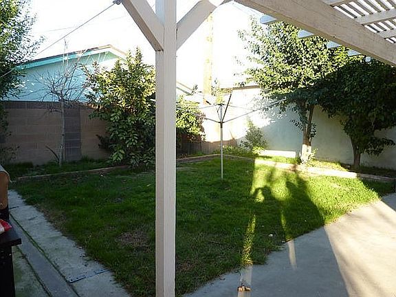 5th image of 11339 Gradwell St