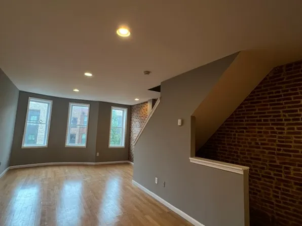 708 Lennox St APT 2, Baltimore, MD 21217