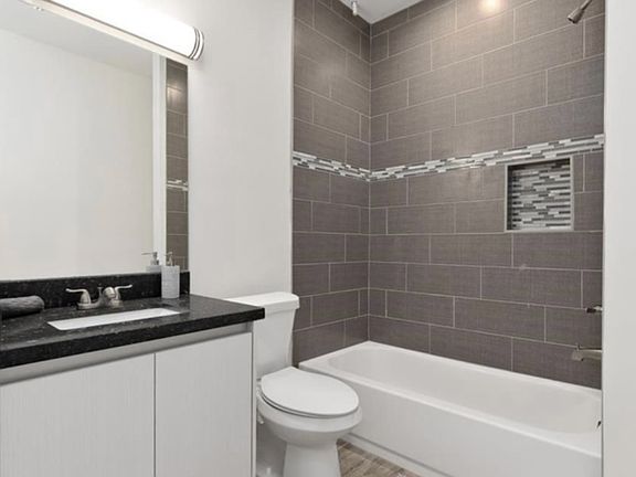 4th image of 3806 Valeria St APT 3