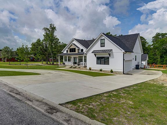 3rd image of 116 Living Waters Blvd