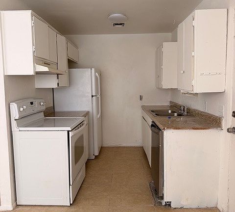 3rd image of 1038 E Halcyon Rd #A
