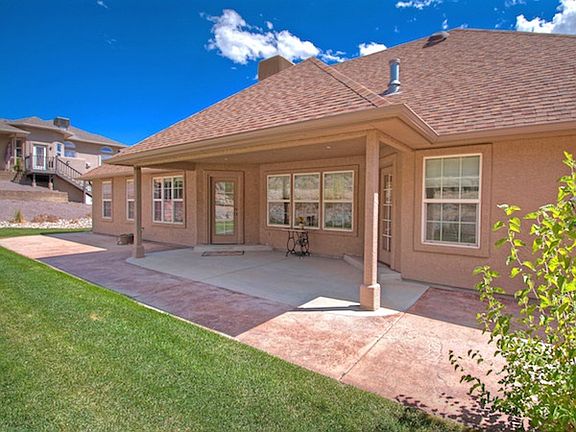 4th image of 857 Lanai Dr