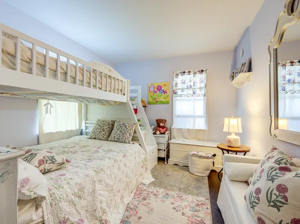 168-03 Powells Cove Boulevard image 39 of 48