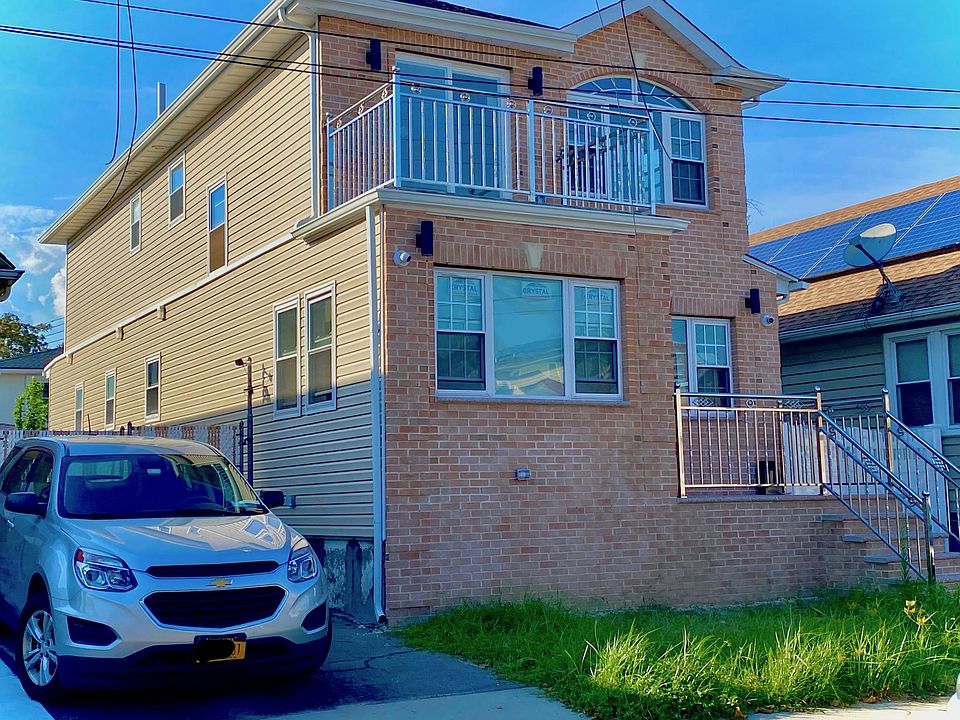 1st image of 16127 128th Ave