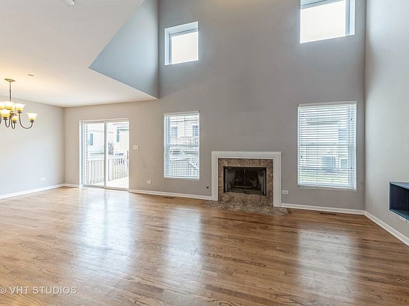 2nd image of 1470 Pauline Cir