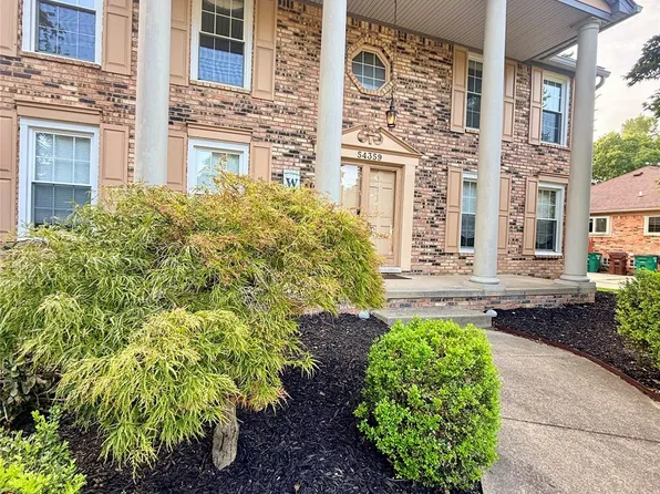 54359 Algonquin Dr, Shelby Township, MI 48315