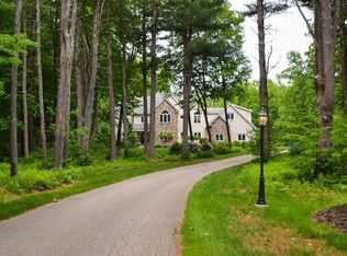 16R Autumn Ln, Exeter, NH 03833