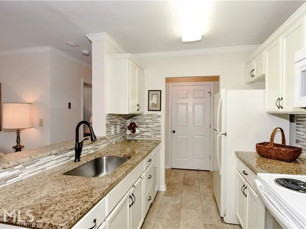 300 Johnson Ferry Rd #A-808, Sandy Springs, GA 30328