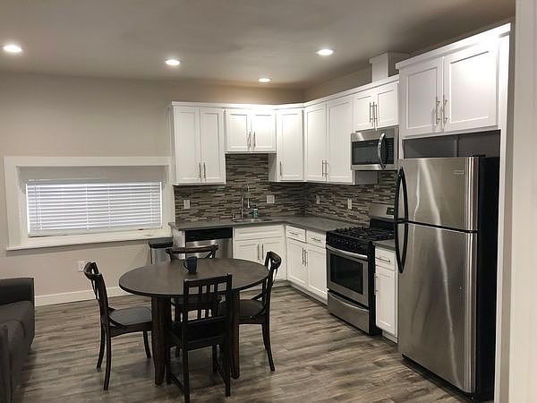1st image of 3578 Budlong Ave #3578